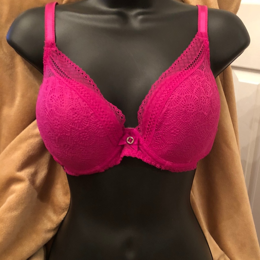 Chantelle Fushia Festivite Contour Plunge Bra 34DD